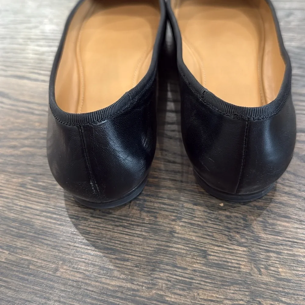 Tory Burch Flats-Authentic-EUC